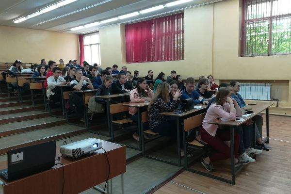 Состоялось заседание комиссии по трудоустройству выпускников химического факультета